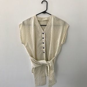 Super cute vintage blouse